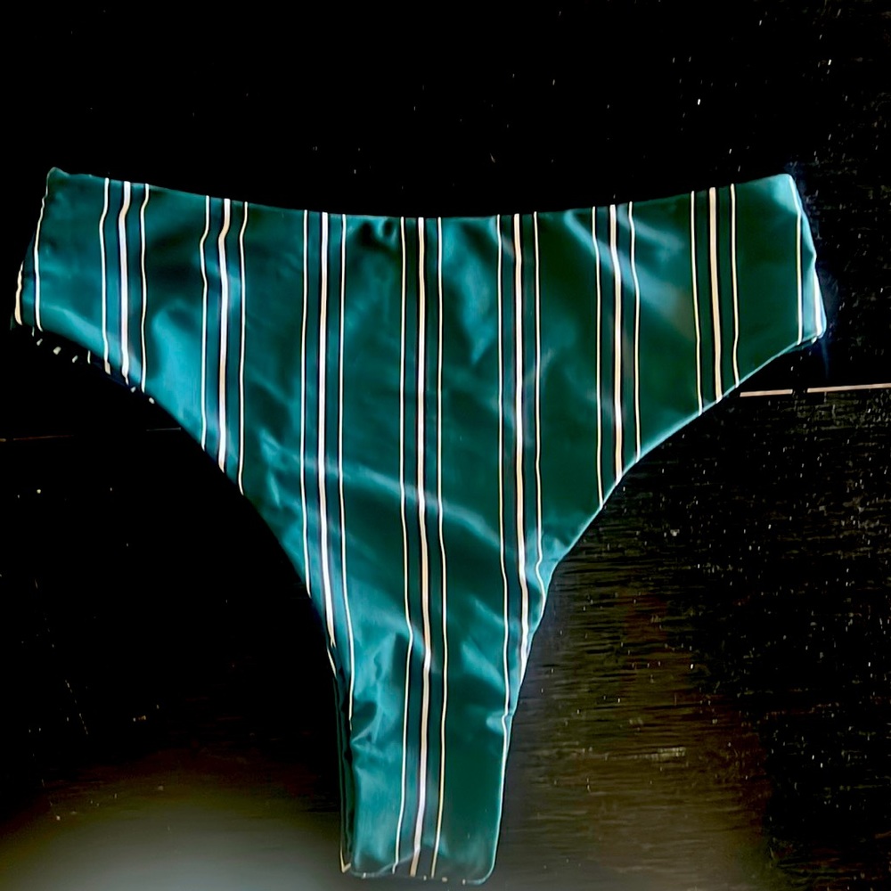 Green swim suit bottoms, size M, from Zaful.